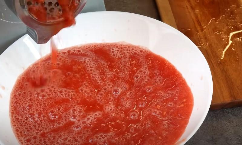 Лечо з перцю та помідорів без оцту на зиму